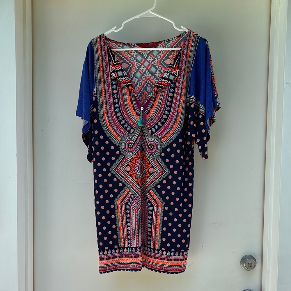 Tigerlily Blue and White Graphic Tie Front Tunic